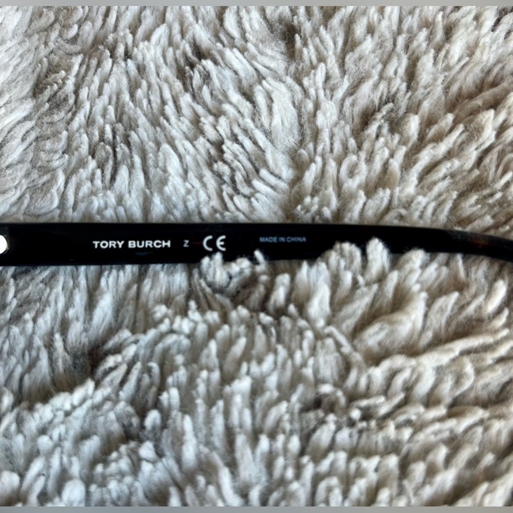 Tory Burch Sunglasses - Picture 8 of 9